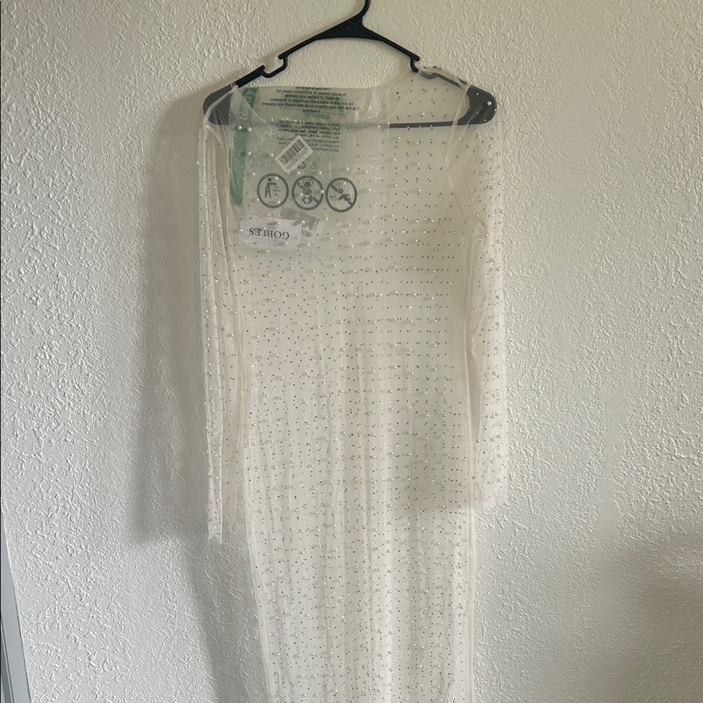L - Gobles Women's Long Sleeve White Dress stretchy body on